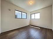 各部屋にクローゼットが付いているので整理整頓も安心＾＾