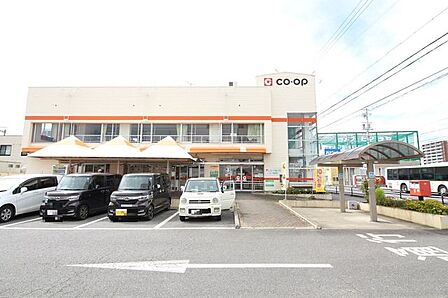 コープ岡崎北【営業時間】10：00〜20：00※営業時間は異なる場合がございますので事前にご確認ください。 400m