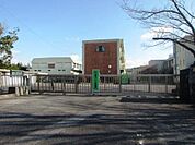 新香山中学校岡崎市桑原町にある公立の中学校です！ 1024m