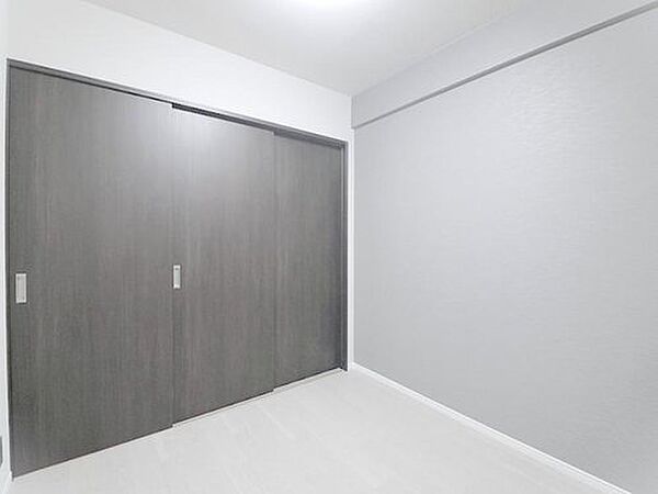 洋室を拡大表示