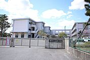 福岡小学校岡崎市福岡町にある、公立の小学校です！ 600m