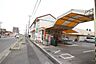 周辺：コープ岡崎営業時間10:00～20:00！定休日は1月1日～3日、毎週水曜日！駐車場35台完備！ 750m
