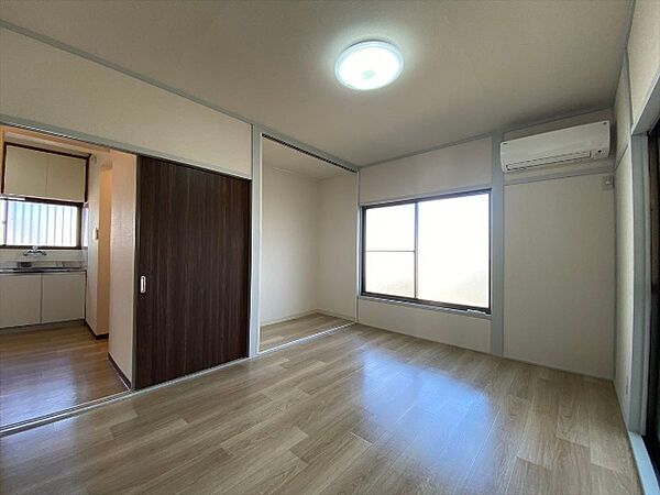 detached 埼玉県東松山市六軒町14-31

地図を見る