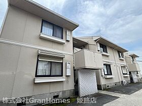 ビューパレー車谷  ｜ 兵庫県姫路市飾磨区中野田3丁目（賃貸アパート2LDK・2階・53.46㎡） その1