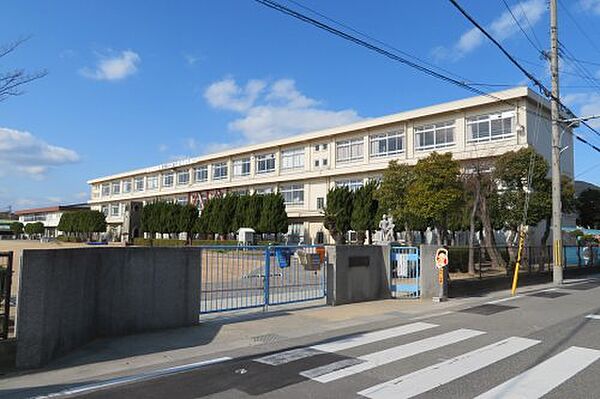 画像24:【小学校】姫路市立広畑第二小学校まで842ｍ