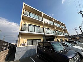 ラフィーエ  ｜ 兵庫県姫路市南条（賃貸マンション1LDK・2階・49.45㎡） その1