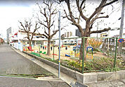 幼稚園、保育園「幼保連携型認定こども園みさきこども園まで275m」