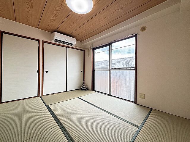 寝室