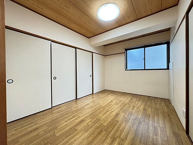 寝室