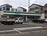 周辺：【コンビニエンスストア】ファミリーマート守口藤田1丁目店まで586ｍ