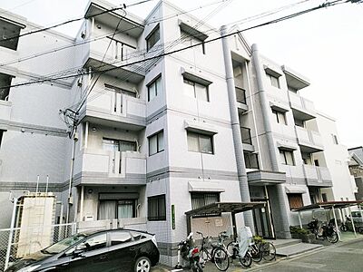 外観：現在、大規模修繕中です