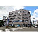 銀行「七十七銀行泉中央支店まで247ｍ」