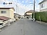 外観：前面道路