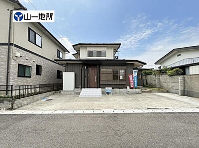 外観：【内外装リフォーム完了済】内覧可能です！お気軽にお問い合わせください