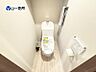 トイレ：清潔感のあるシンプルで使いやすいトイレです