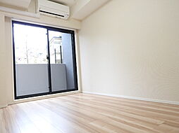 他のお部屋の参考写真となります。