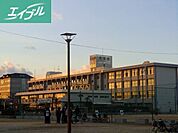 岡山市立大元小学校 657m