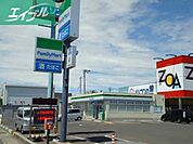 ファミリーマート岡山田中店 245m
