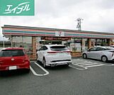 セブンイレブン岡山下中野東店 347m