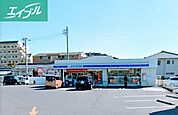 ローソン岡山ドーム前店 181m