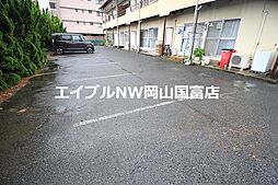 19 / 22