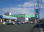 ローソン岡山清水店 895m