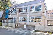 江戸川区立篠崎第二小学校 徒歩5分。 380m
