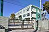 周辺：江戸川区立春江中学校 徒歩5分。 380m