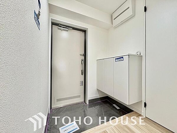 玄関を拡大表示