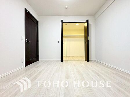 お子様の心と身体を見守る子供部屋として、小さな自立心を育むお部屋作りを見越してご覧下さい。