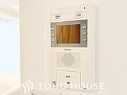 見える安心をカタチにしました。誰が来てもわかる様にモニター付きインターホンを設置。