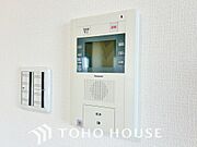 見える安心をカタチにしました。誰が来てもわかる様にモニター付きインターホンを設置。