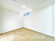 暖色系の照明は、心理的にも落ち着きを得られやすいそうです。