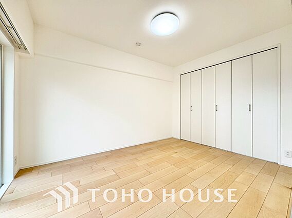 家具の配置のし...
