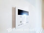 スイッチ1つで一定量の湯を浴槽に張ったり、保温や追い焚きをすることができる機能は何かと便利。