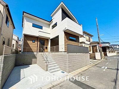 外観:単に見た目や質感の良さだけではなく、建物の基礎や構造といった、目には見えにくい部分にもこだわります。 外観:単に見た目や質感の良さだけではなく、建物の基礎や構造といった、目には見えにくい部分にもこだわります。