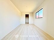 物件の陽当りや通風、周辺環境や街並みなど、資料には掲載していない情報をぜひ現地でご確認ください。