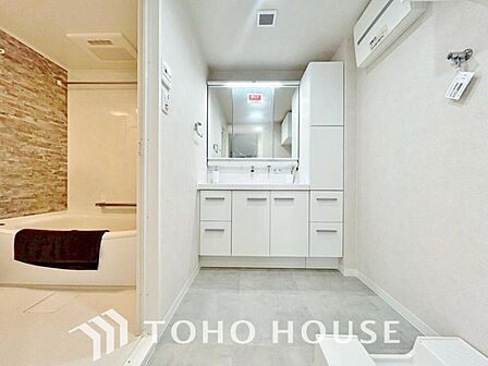 平日の朝であっても、落ち着きとくつろぎを感じられる。時間に余裕とゆとりを持たせます。