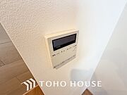 家族がいつでも温かいお風呂に入ることができる追い炊き機能が付いた浴槽はとても便利な機能です。