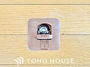 冬場にはジワジワと温もりが広がるガスストーブやガスファンヒーターをご利用頂ける様にリビングにはガスコンセントを標準で設置されておりま。