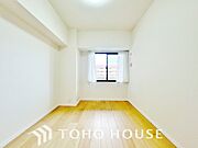 お子様の心と身体を見守る子供部屋として、小さな自立心を育むお部屋作りを見越してご覧下さい。