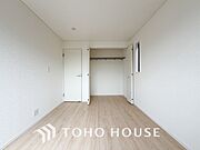 暖色系の照明は、心理的にも落ち着きを得られやすいそうです。