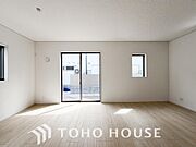 家は、ただ生活する場ではなく、笑顔の毎日、安らぎの日々のために、暮らしを愉しく、快適にする場所。