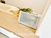 太陽光発電システム。エコな暮らしを実現します。お財布にも優しいのでダブルで嬉しいですね。
