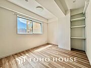 心と体をゆったりと安らげる主寝室。寝室のゆとりが大きい分だけ、暮らしの安らぎは深まります。