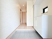 ただいま、おかえり。新居で交わす家族同士の何気ないやり取りがただ何となく嬉しいんです。