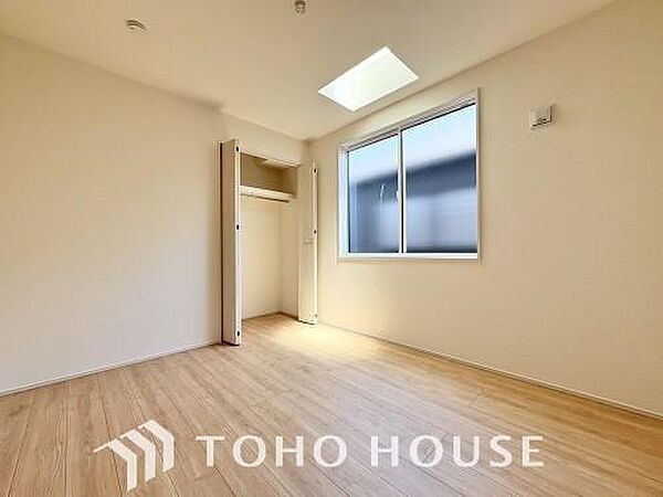 洋室を拡大表示