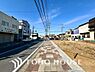 外観：ただ「　住む　」だけじゃない。　気持ち良く住んで欲しい気持ちをこめて・・・。　お家の事、街の事、お金の事、　何でも相談して下さい。
