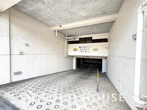 駐車場を拡大表示