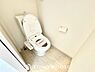 トイレ：家族が毎日使うプライベートな空間。清潔で使いやすいトイレにすることで快適に過ごすができます。